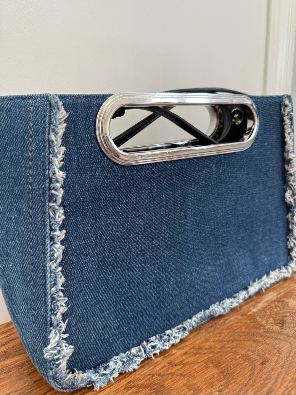 NWOT Michael Michael Kors Chelsea Large Convertible Denim Clutch - Picture 5 of 11